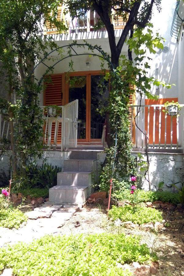 Apartments With A Parking Space Bol, Brac - 4658 Exterior foto