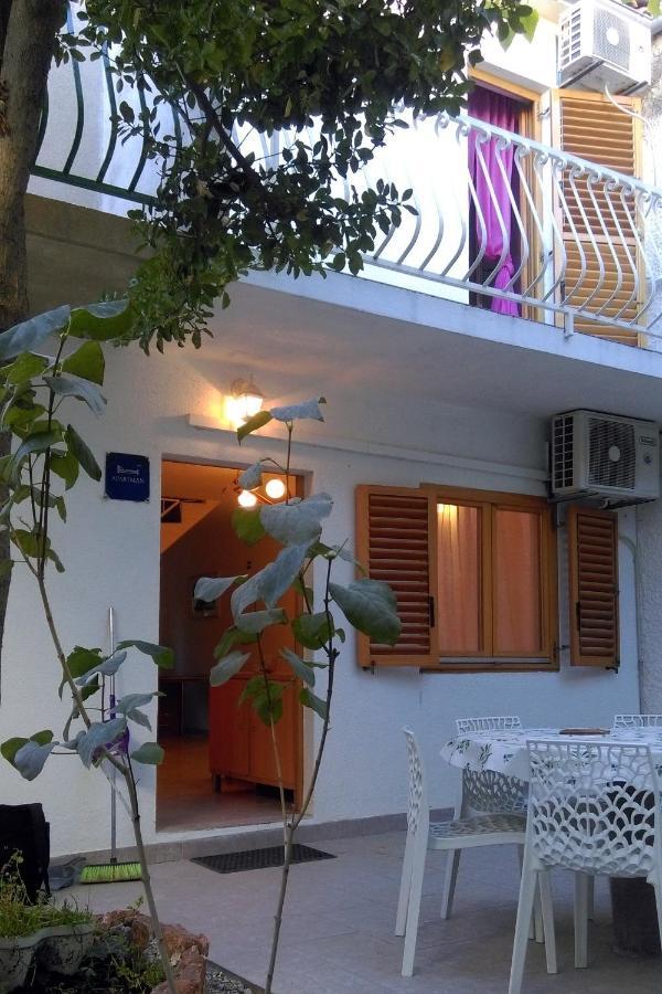 Apartments With A Parking Space Bol, Brac - 4658 Exterior foto