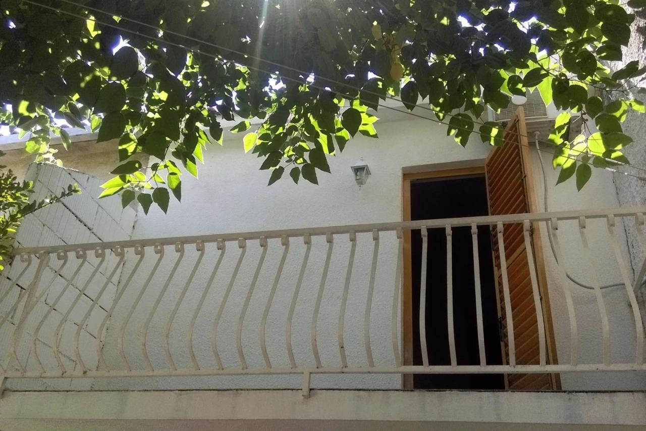 Apartments With A Parking Space Bol, Brac - 4658 Exterior foto